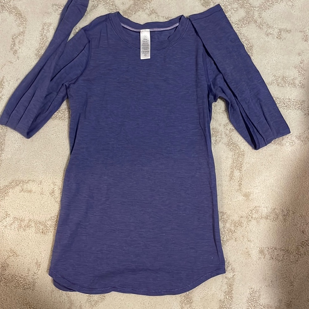 ivivva long sleeve NOT SOLD ANYMORE
